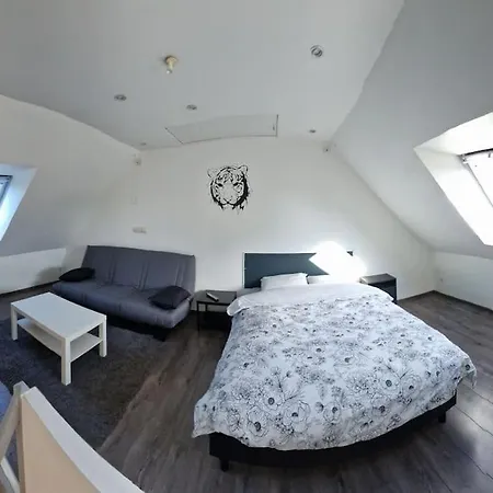 Appartement Magnifique Maison En Bord De Somme 8 Pers Amiens